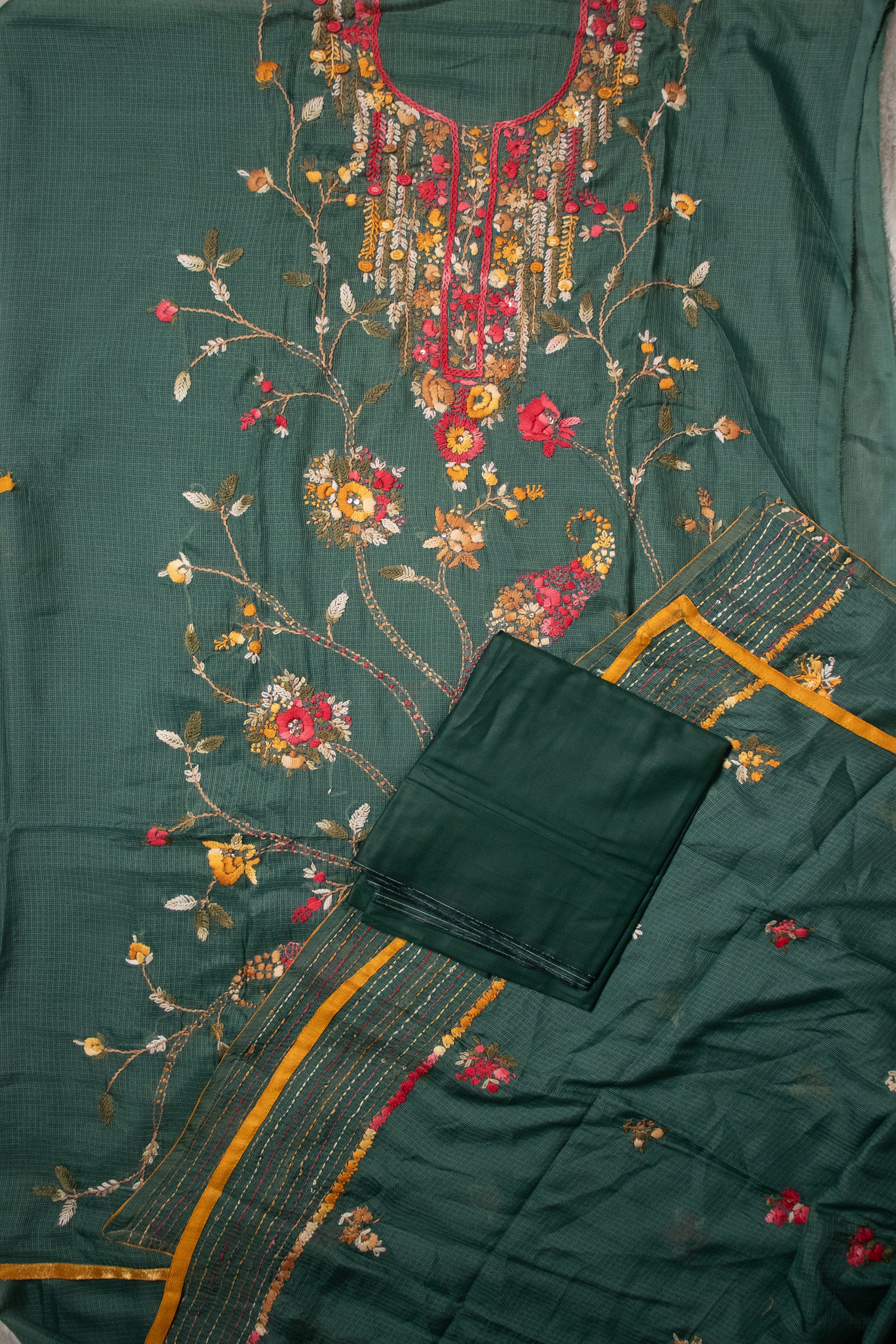 Forest Bloom Heritage Thread Kurta Set (Unstitched)