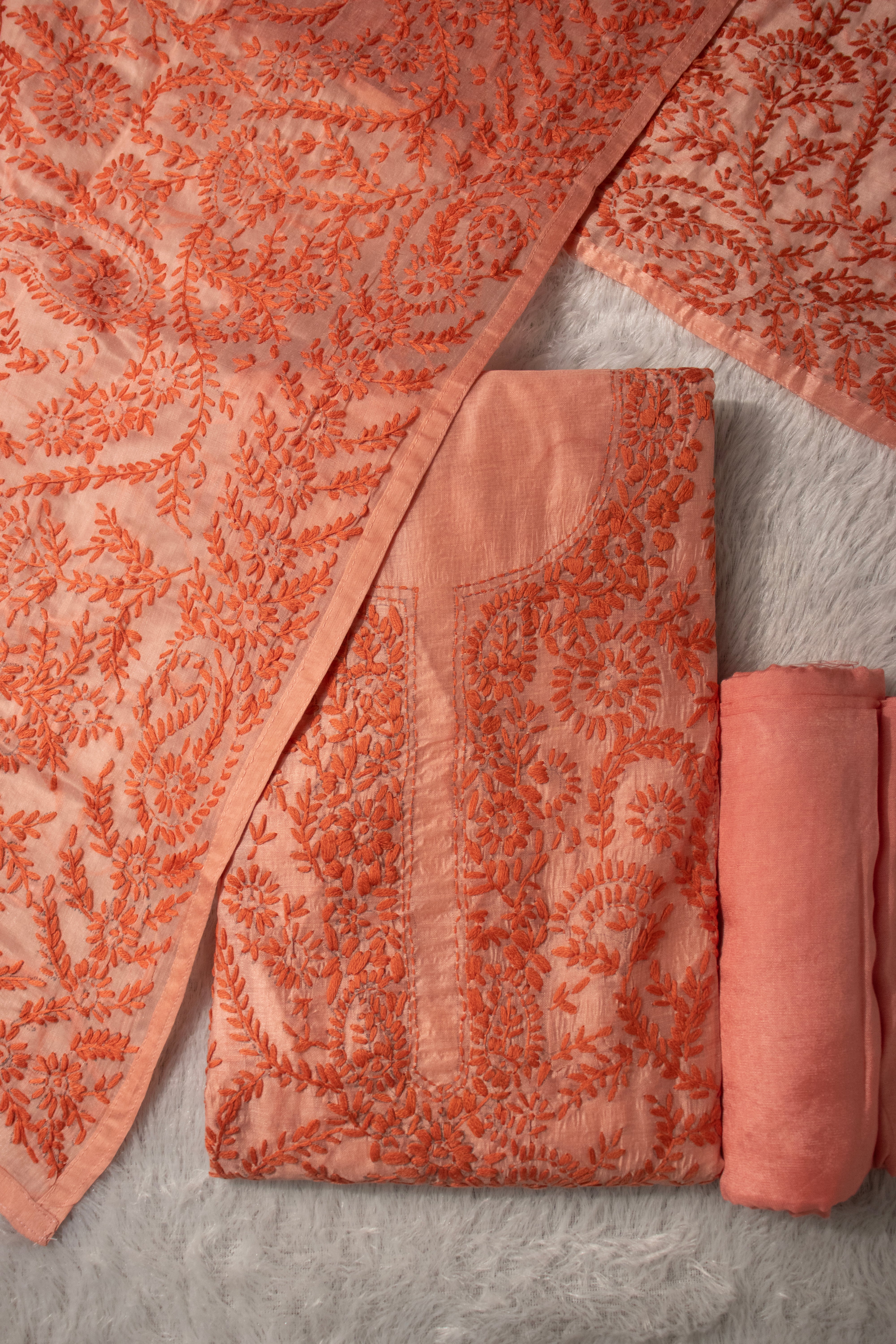 Do rang tashreeh embroidered unstitched suit set