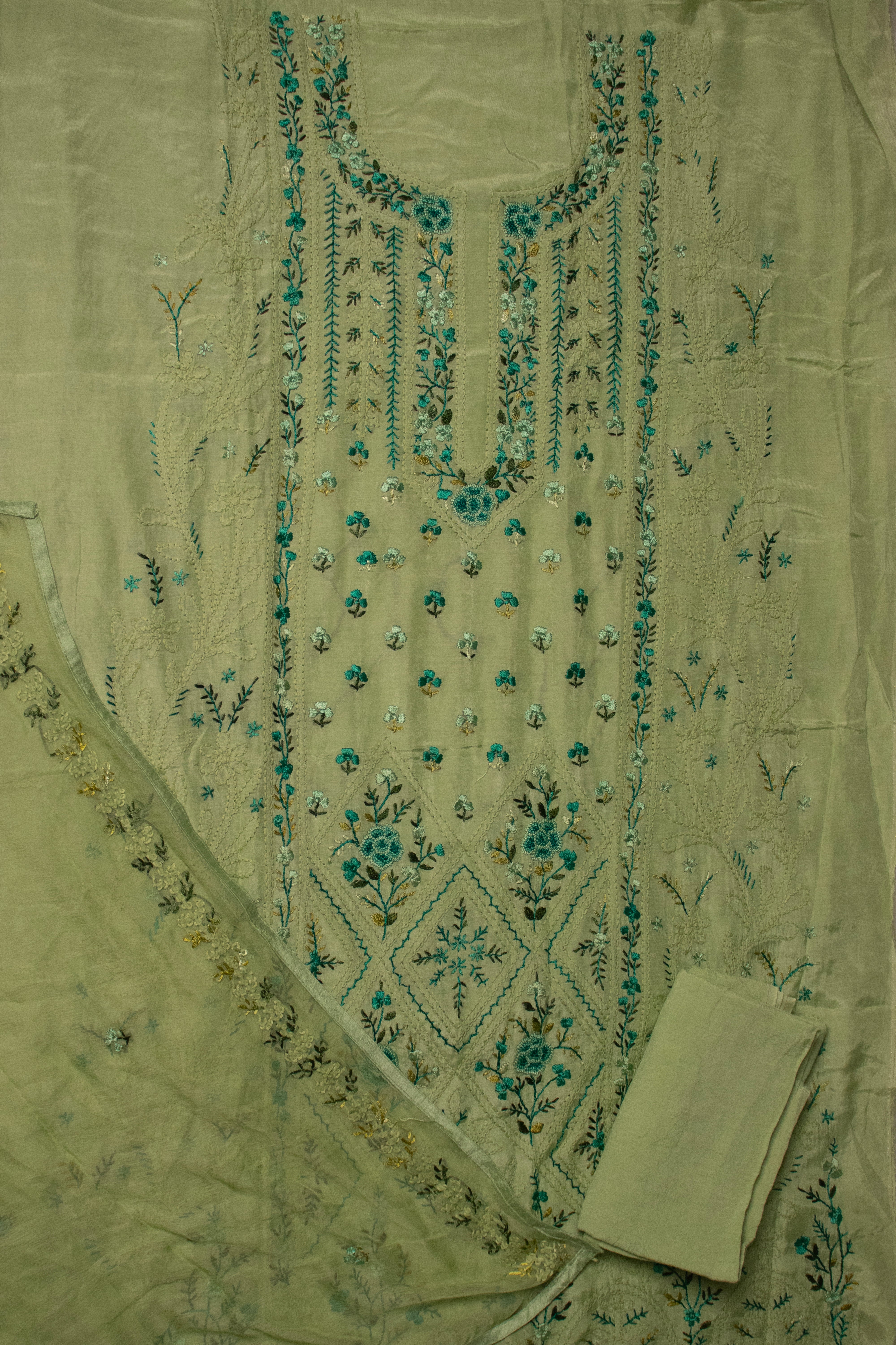 Georgette Gulzar light green unstitched suit