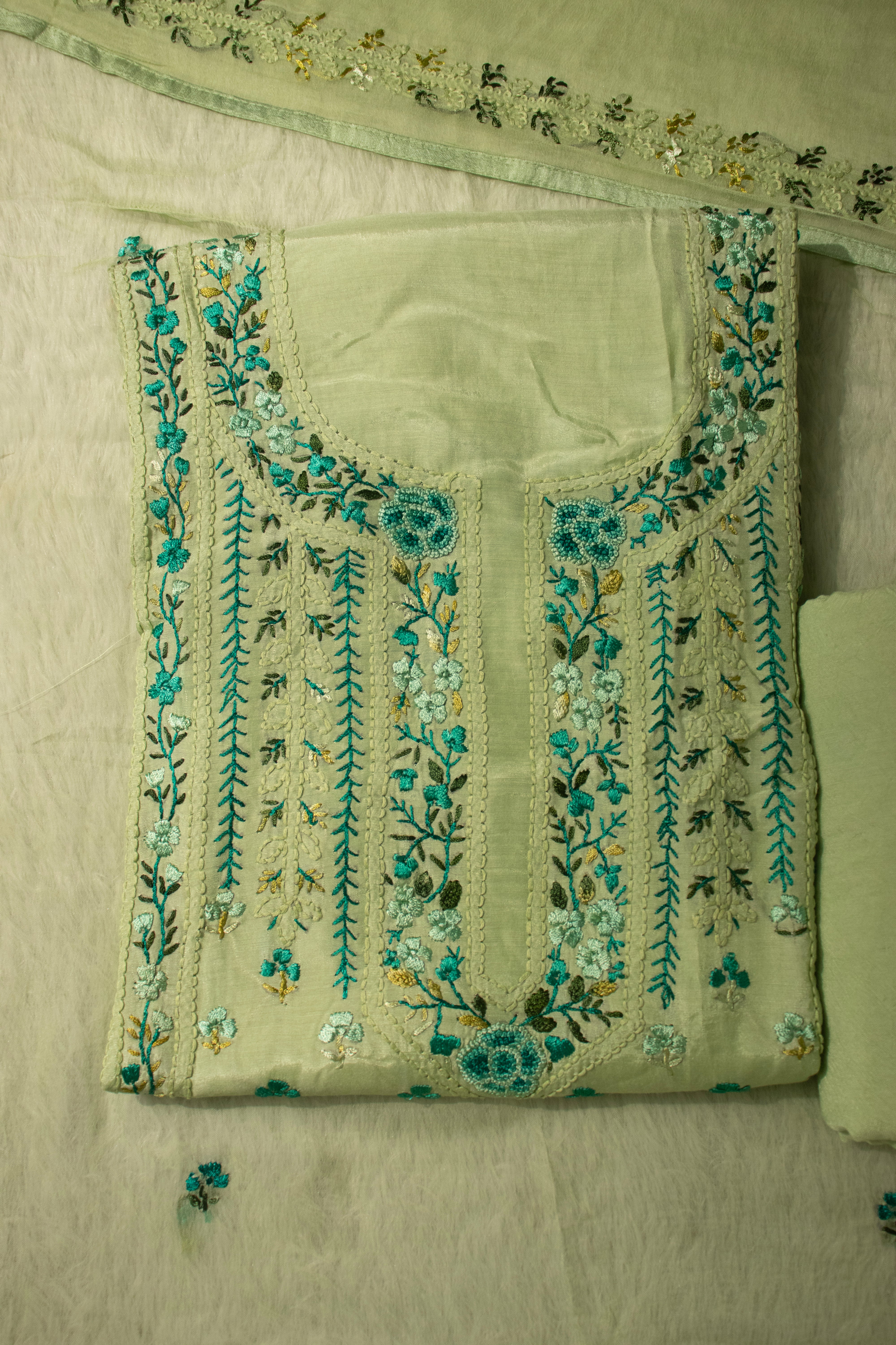 Georgette Gulzar light green unstitched suit