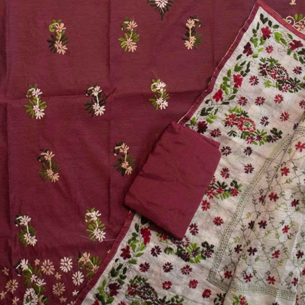 Crimson Paisley Neck