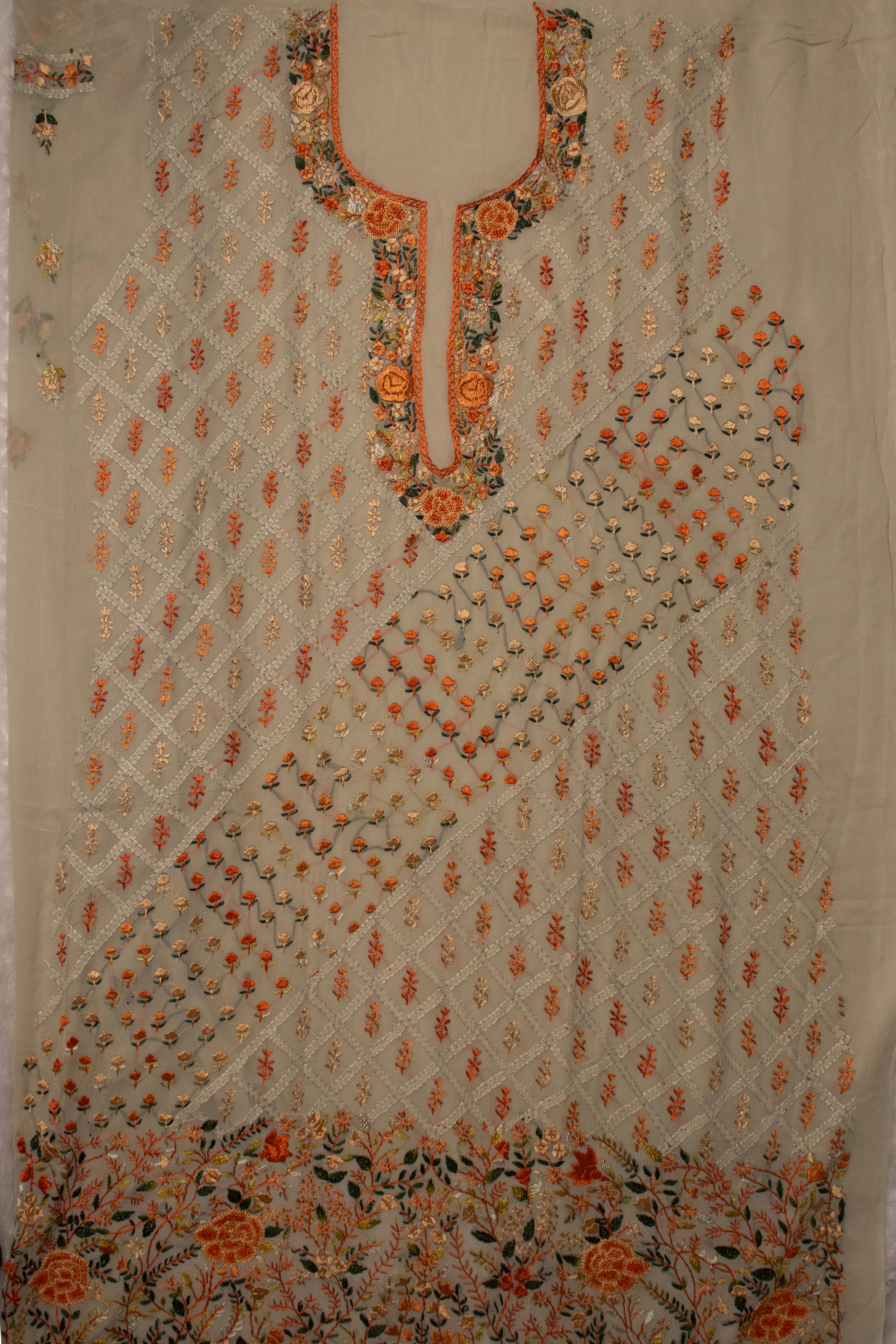 Georgette Gulzar peach unstitched suit