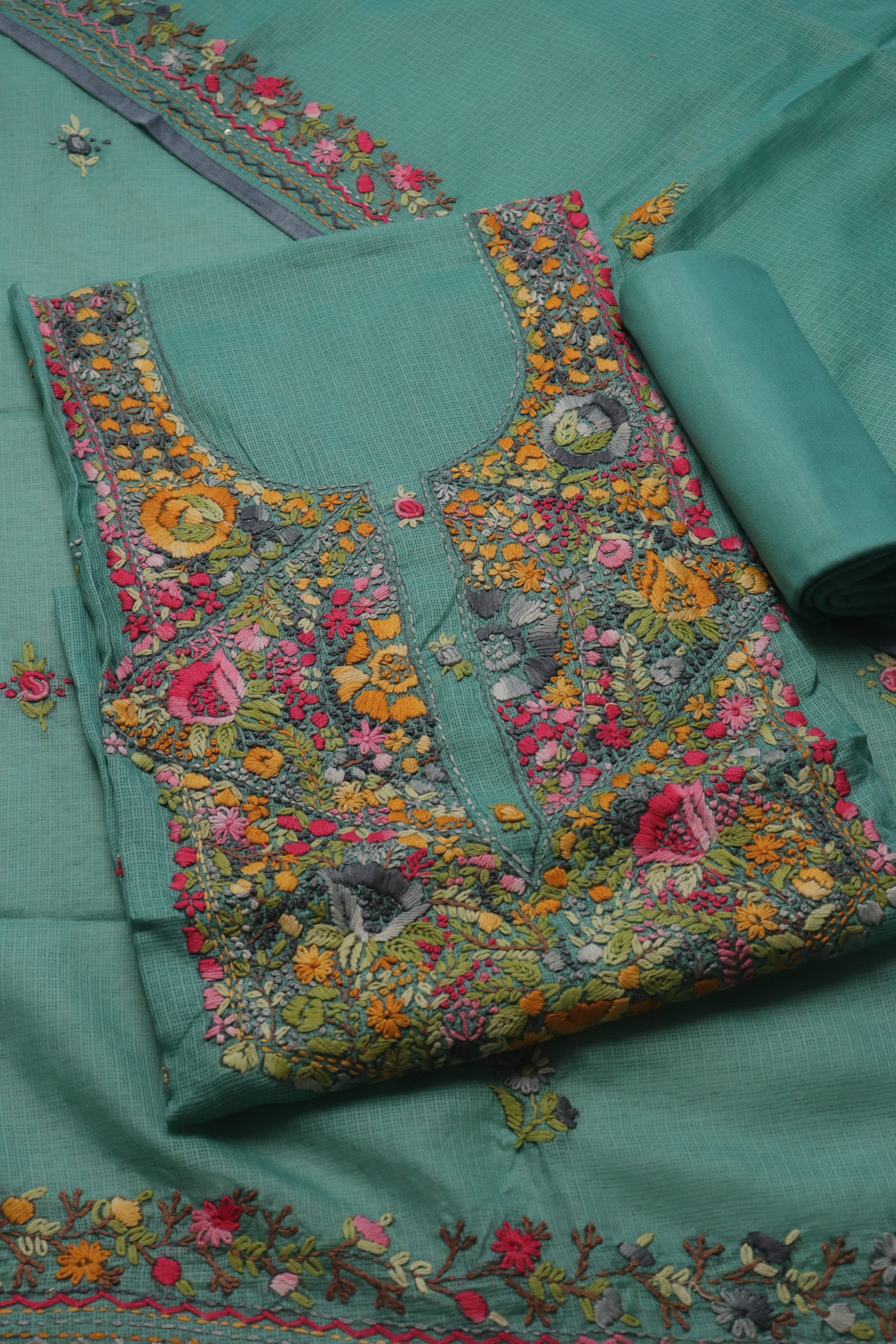 Emerald Gardenia Muslin Aari Embroidered Suit (Unstitched)