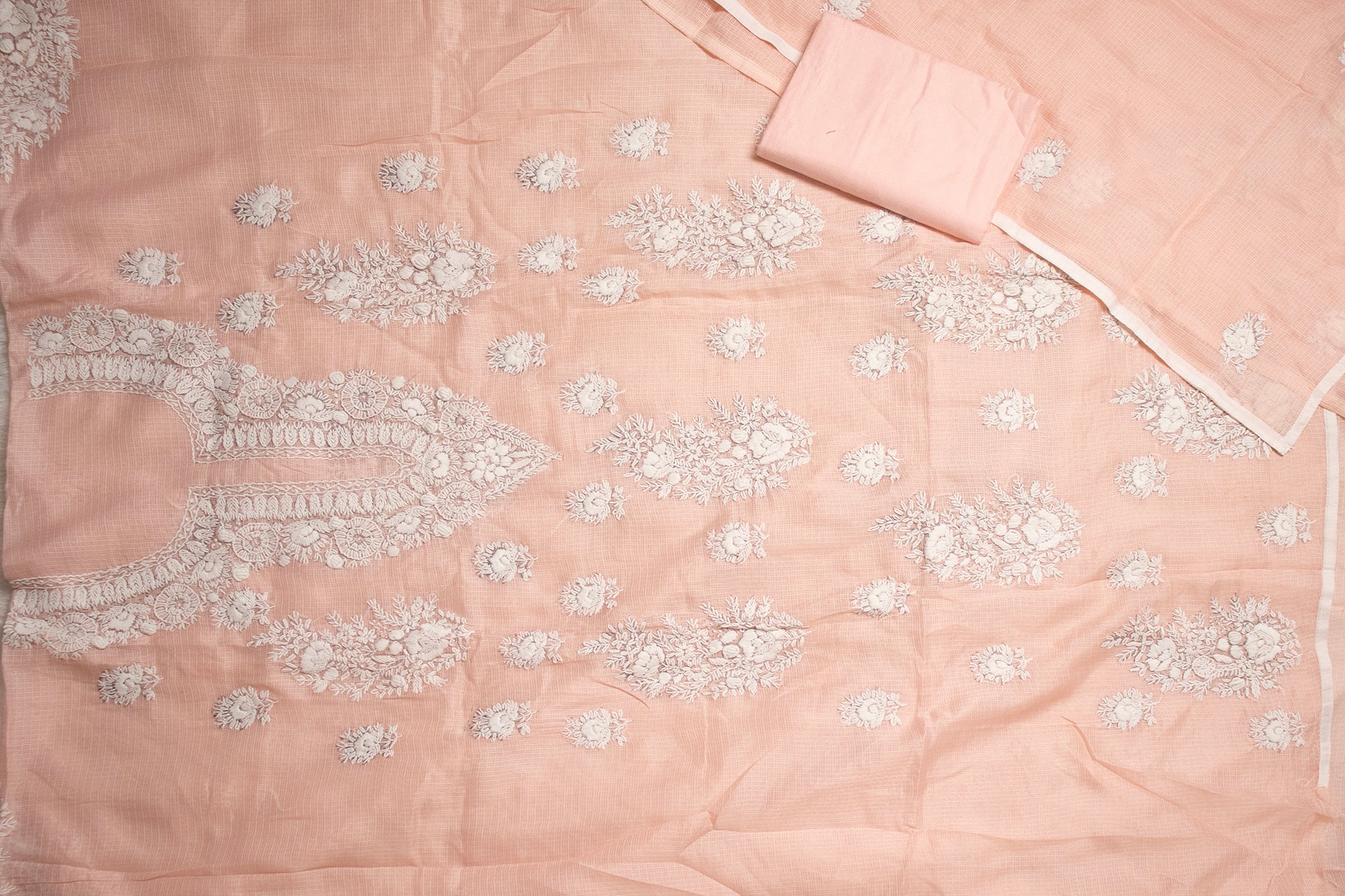 Peach Blossom Neck Detail Kurta Set (Unstitched)