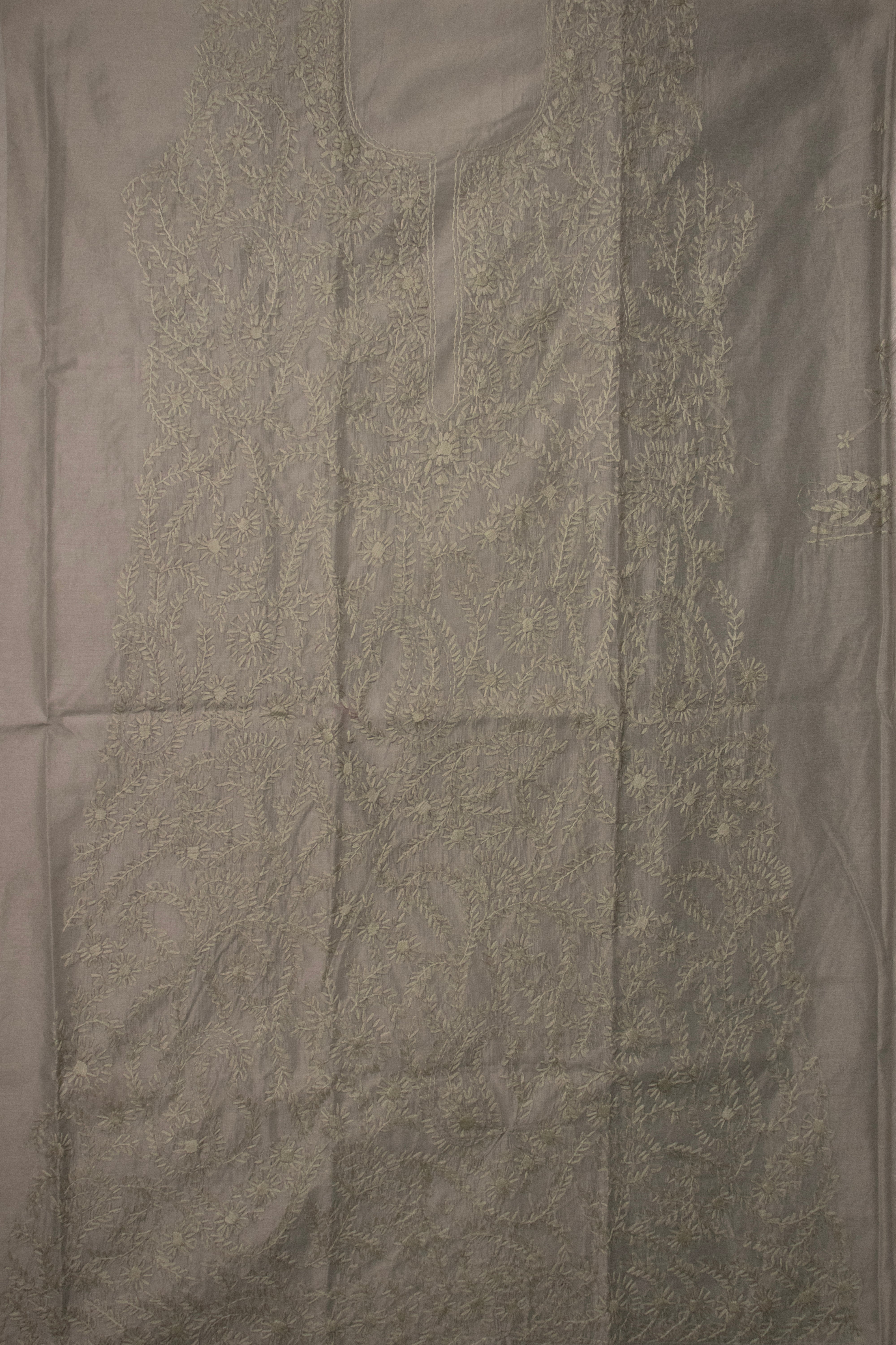 Do rang Tashreen grey embroidered unstitched suit set